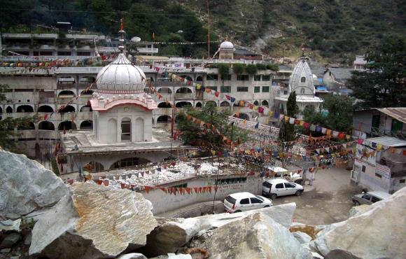 Kullu Manikaran